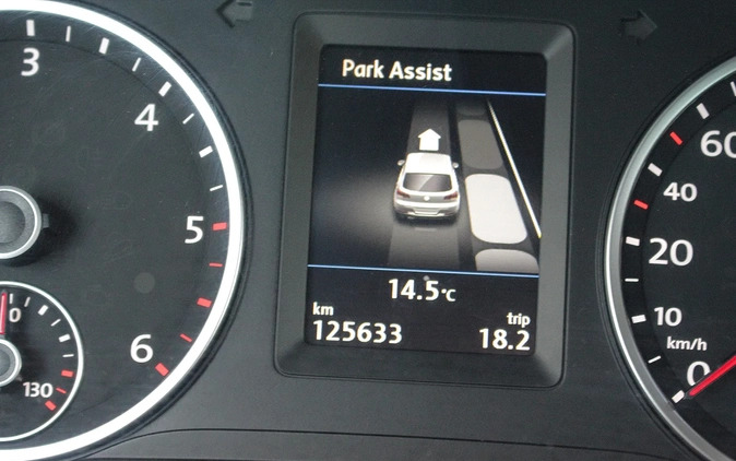 Volkswagen Tiguan cena 58700 przebieg: 125586, rok produkcji 2014 z Gniezno małe 466